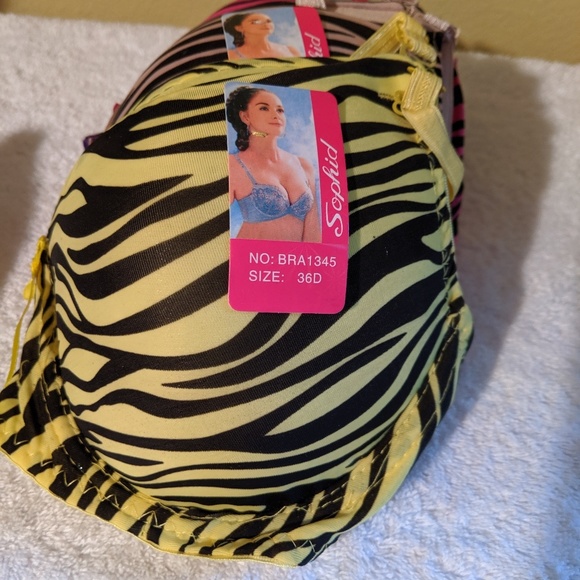 Bras Size 36D - Picture 5 of 8